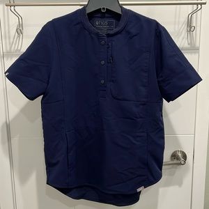 Figs GIDYA Navy scrub top XS